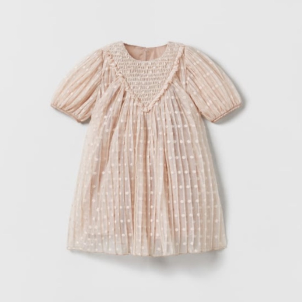 PLEATED POLKA DOT TULLE DRESS
PALE PINK
